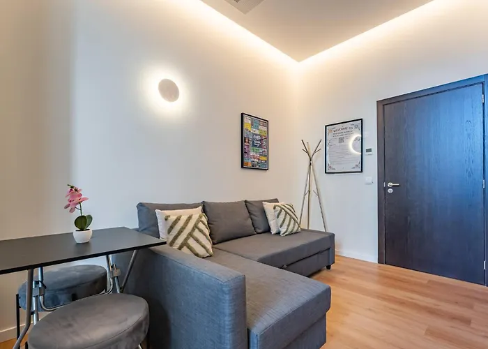 Casteloes Tiles With Terrace Oporto