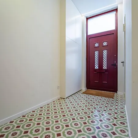 Casteloes Tiles With Terrace Oporto