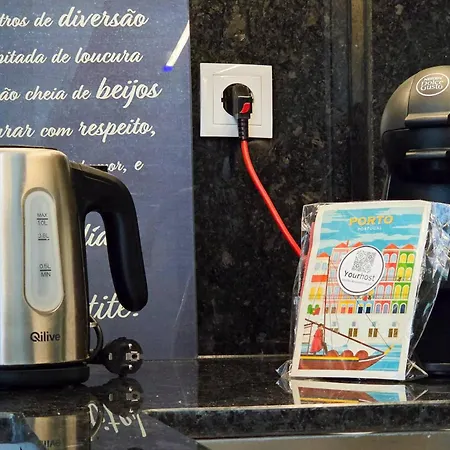 Casteloes Tiles With Terrace Apartman