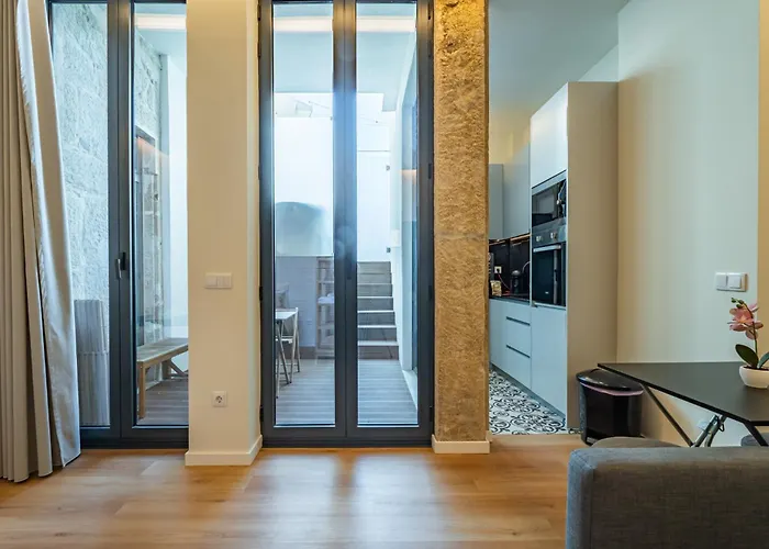 Casteloes Tiles With Terrace Apartman Porto